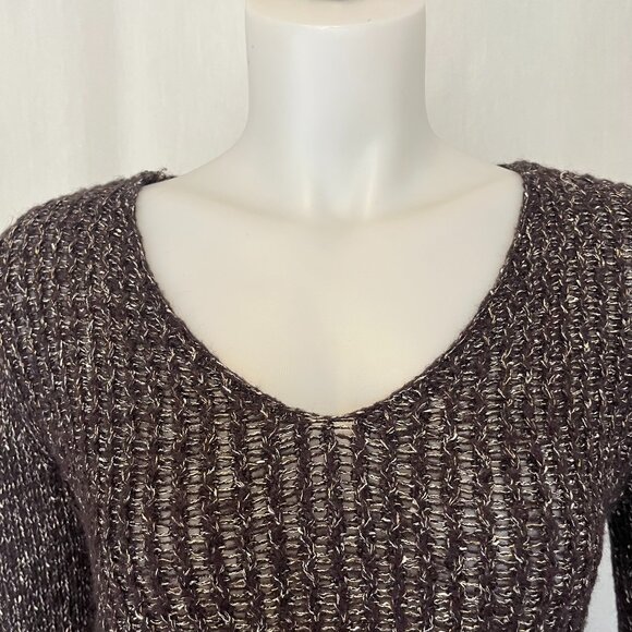 RW&CO Knit V Neck Sweater- Size US M - Picture 2 of 16